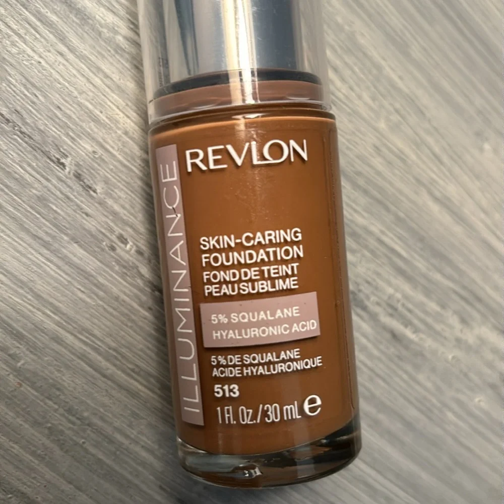 Revlon and Maybeline Foundation Set
